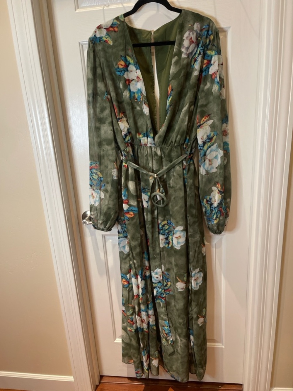 Olive Floral V-Neck Maxi Dress with Belt - Picture 2 of 9